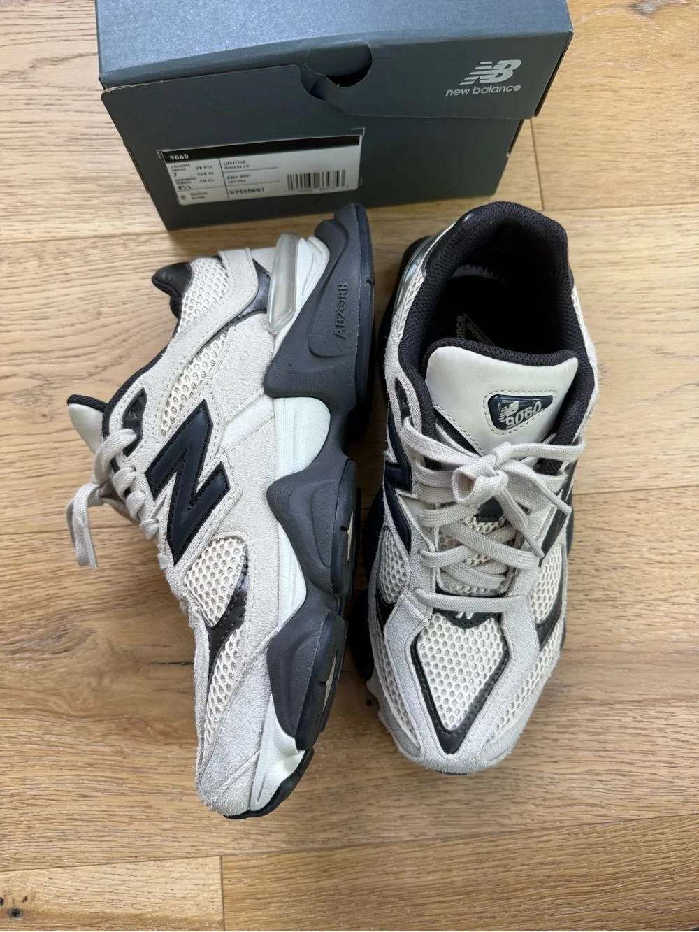 New Balance New Balance 9060 - Unisex - Timberwolf